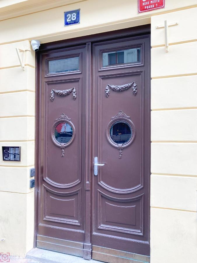 Colorful Wenceslas Square Apartment Prag Exterior foto